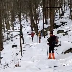 Meet your Posher, Sang